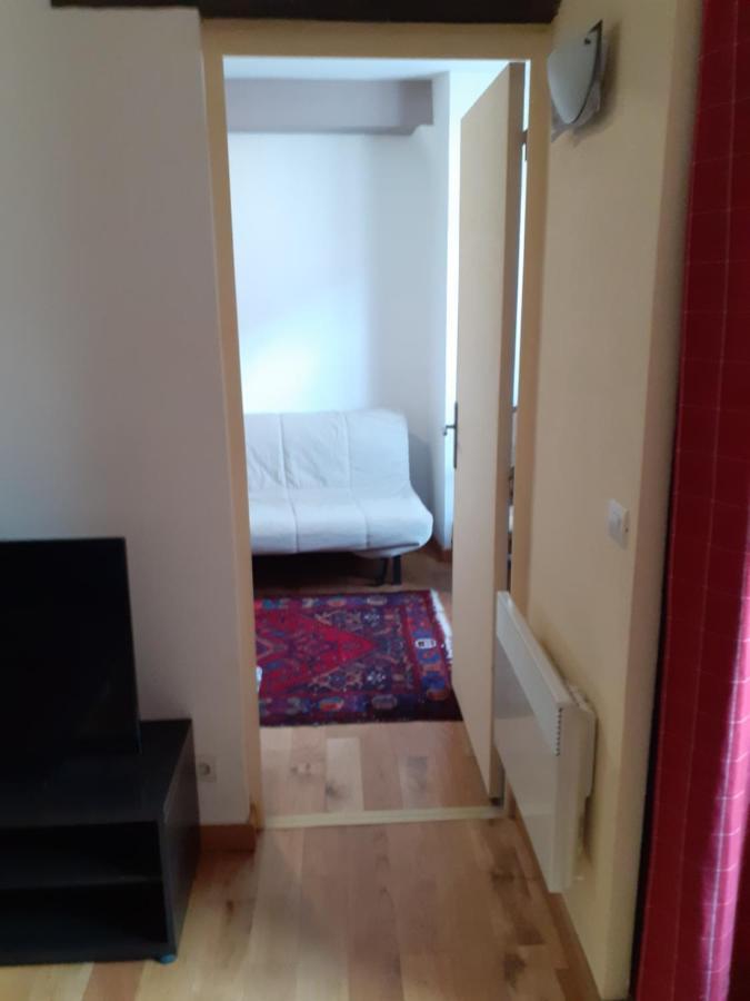 Appartement en plein cœur de Milly-la-Forêt Exterior foto