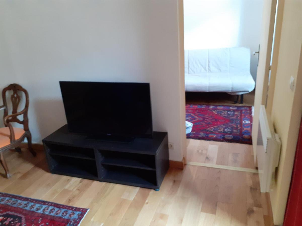 Appartement en plein cœur de Milly-la-Forêt Exterior foto
