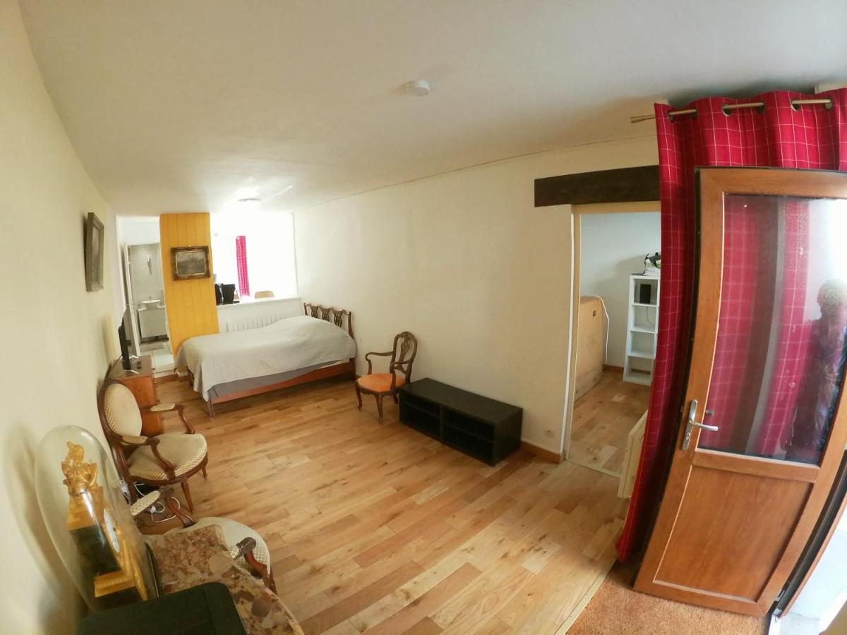 Appartement en plein cœur de Milly-la-Forêt Exterior foto